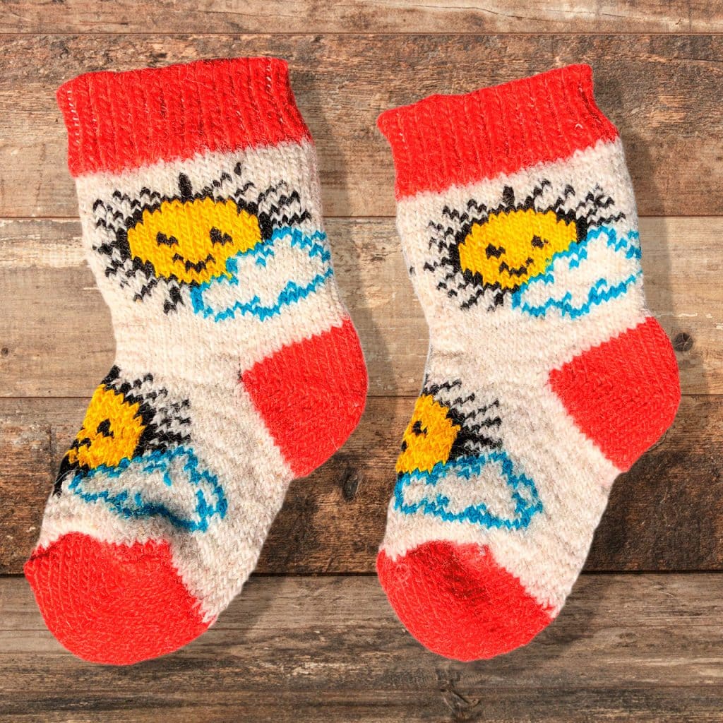 Kindersocken aus Wolle - Solnishko